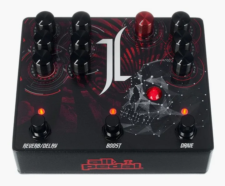 Allpedal Devils Triad OD/BST/REV/DEL, footswitch in primo piano