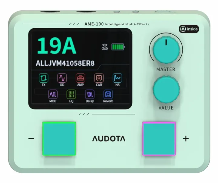 Audota AME-100 Multi-Effects, ingressi e uscite laterali