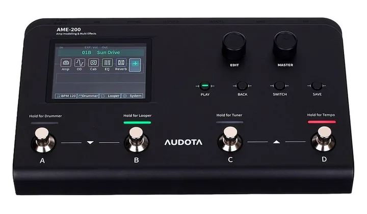 Audota AME-200 Amp Modeler, connettori sul retro dell'unita
