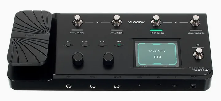 Audota AME-200 PRO Amp Modeler, manopole viste dall'alto