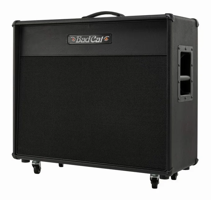 Bad Cat Era 2x12 Cabinet, vista laterale del cabinet