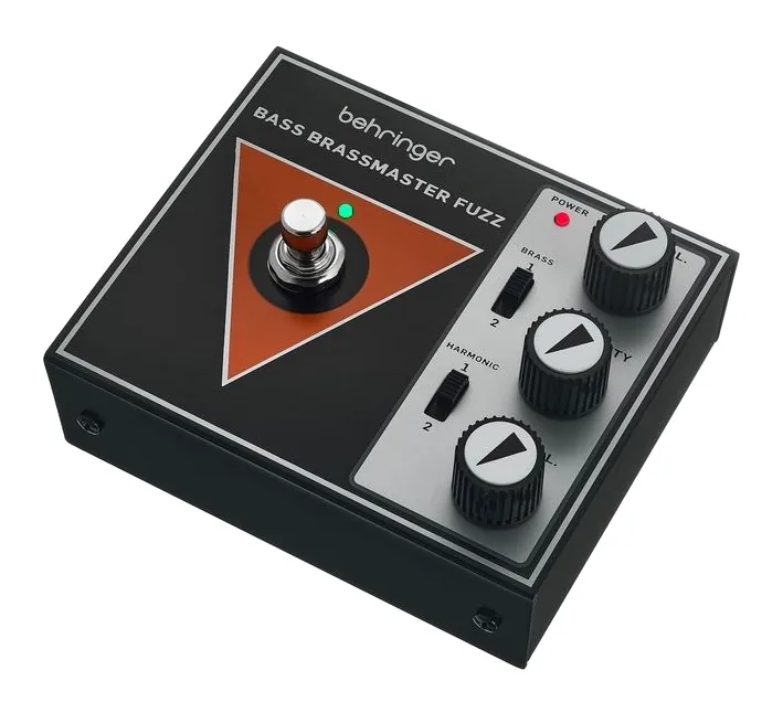 Behringer Bass Brassmaster Fuzz fotografato frontalmente