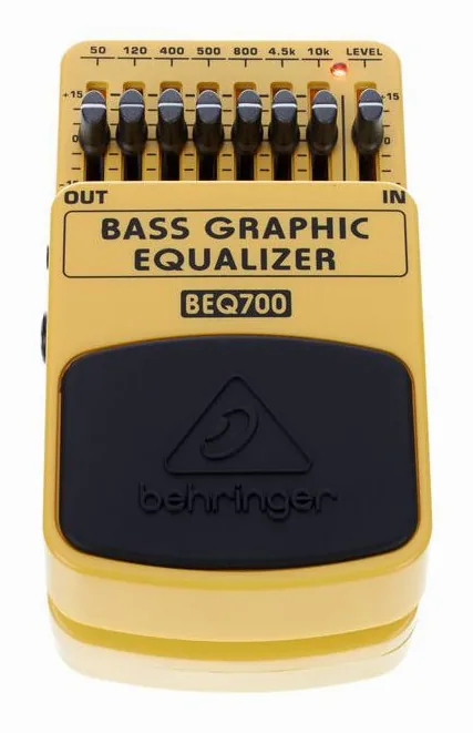 Behringer BEQ700 Bass Graphic Equalizer, manopole viste dall'alto