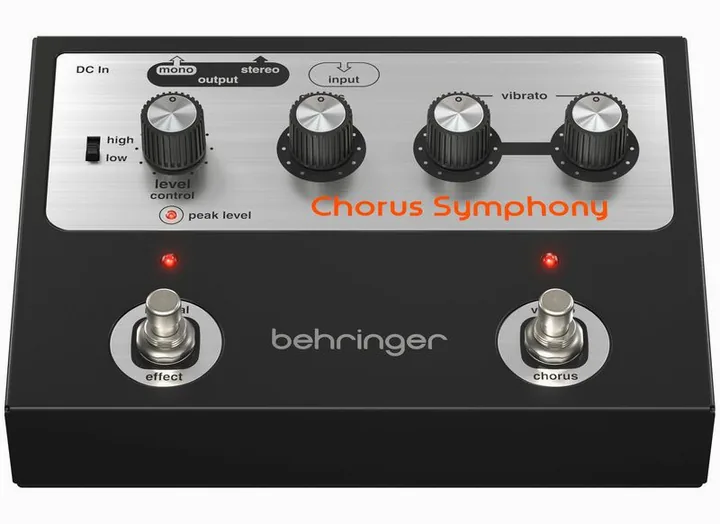 Behringer Chorus Symphony, led e interruttore a pedale