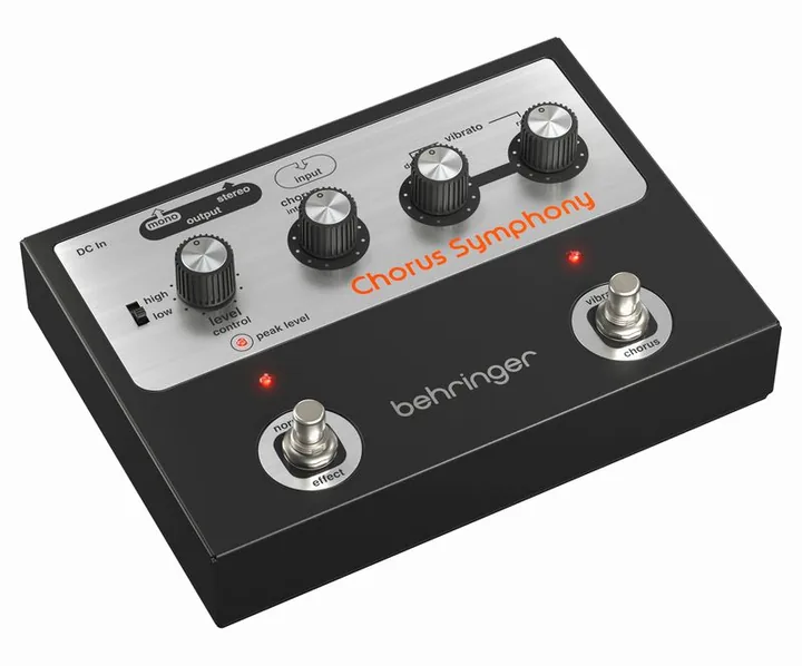 Behringer Chorus Symphony, manopole viste dall'alto