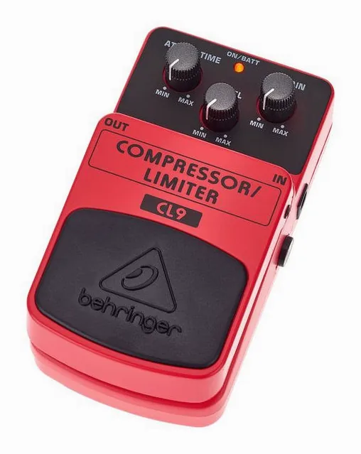Behringer CL9 Compressor Limiter, connettori sul retro dell'unita