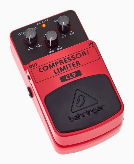 Behringer CL9 Compressor Limiter, led e interruttore a pedale