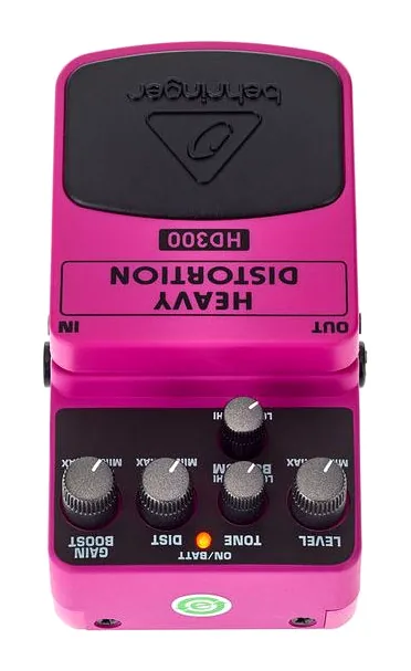 Behringer HD300 Heavy Distortion, grafica del pannello superiore