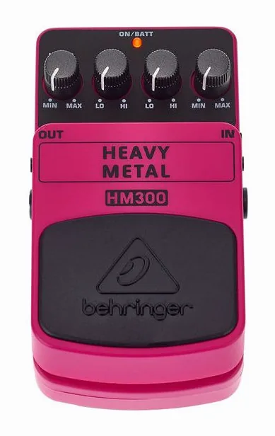 Behringer HM300 Heavy Metal Distortion, led e interruttore a pedale