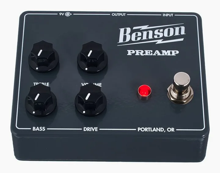 Benson Preamp, footswitch in primo piano