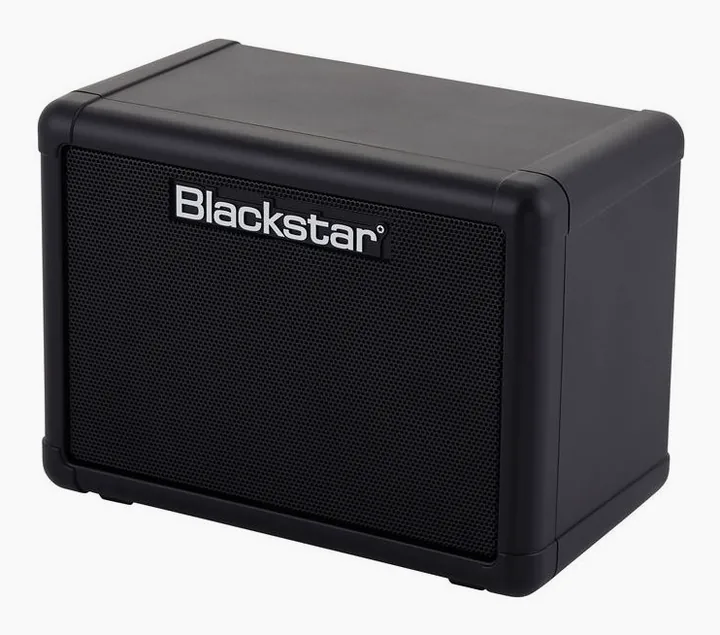 Blackstar FLY 3 Extension Cabinet inquadrato di fronte su sfondo neutro