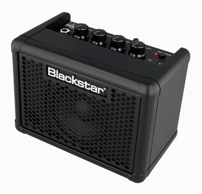 Blackstar FLY 3 High Gain visto di fronte