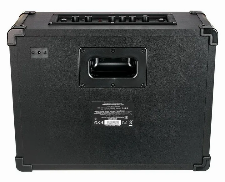 Blackstar ID:Core 40 V4, retro con le prese di collegamento