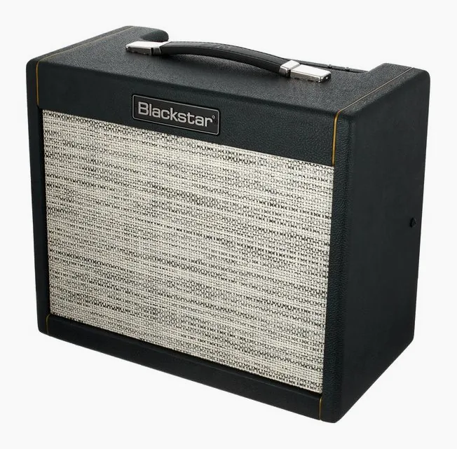 Blackstar TV-10 B Olive visto di fronte