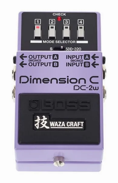 Boss DC-2w Dimension Chorus, ingressi e uscite laterali