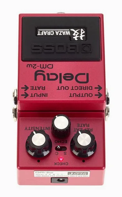 Boss DM-2W Delay, manopole viste dall'alto