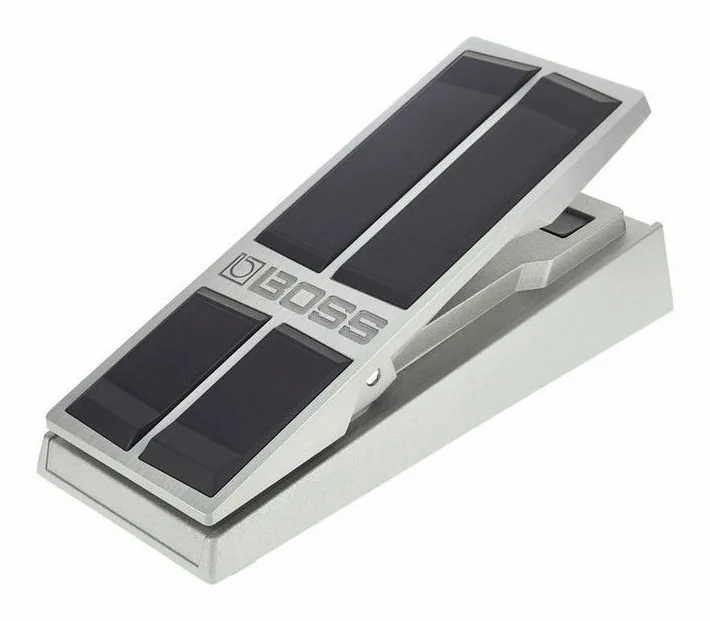 Boss FV-500-L, ingressi e uscite laterali