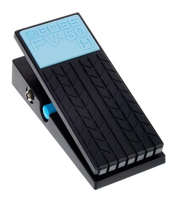 Boss FV-50H, footswitch in primo piano
