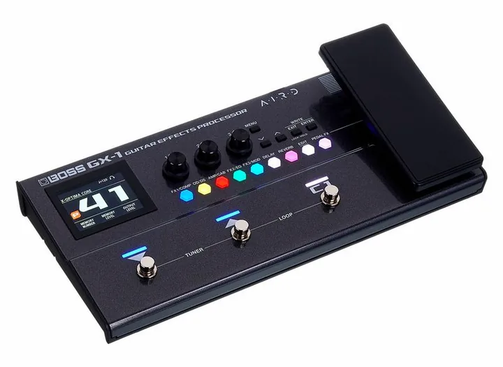 Boss GX-1 Guitar Effects Processor, ingressi e uscite laterali