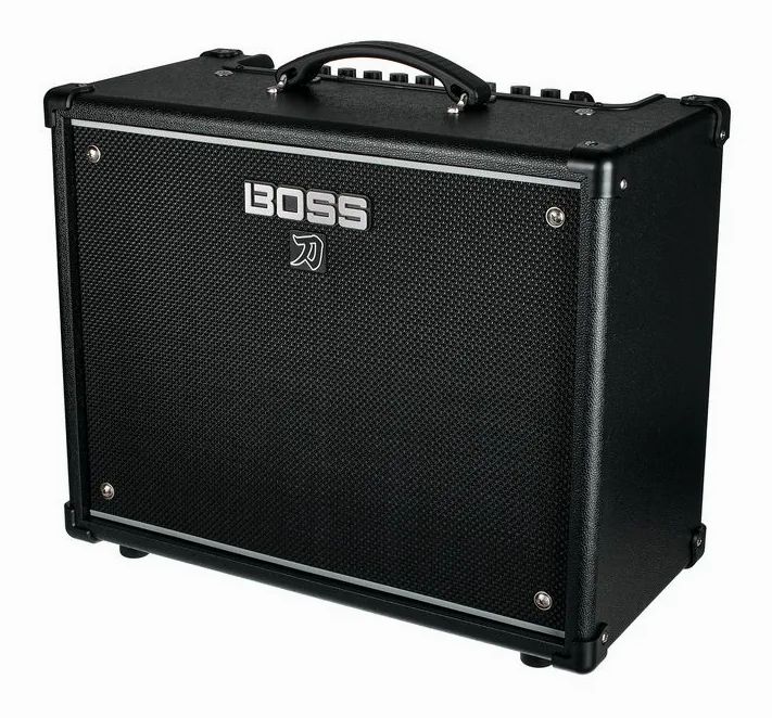 Boss Katana 50 Gen 3 visto di fronte