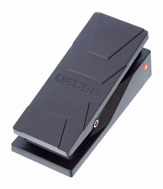 Boss PW-3 Wah Pedal visto di fronte