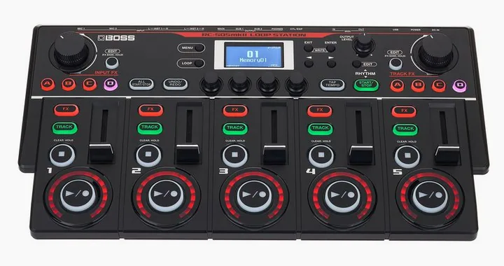 Boss RC-505 MKII, manopole viste dall'alto