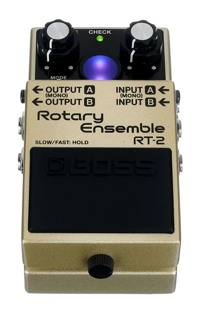 Boss RT-2 Rotary Ensemble, ingressi e uscite laterali