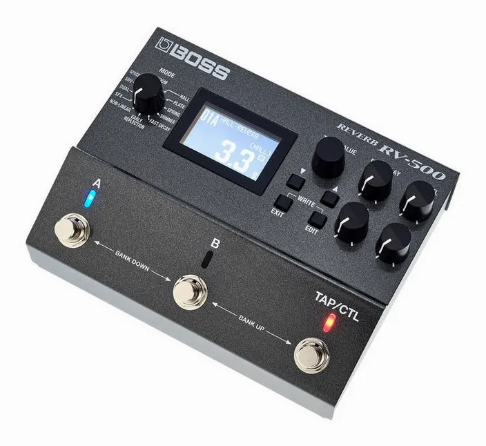 Boss RV-500 Reverb visto di fronte