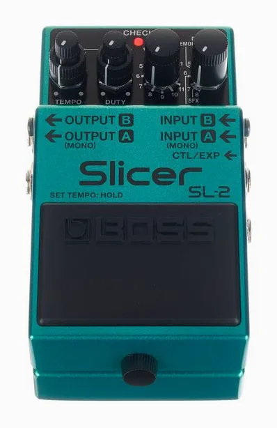 Boss SL-2 Slicer, ingressi e uscite laterali