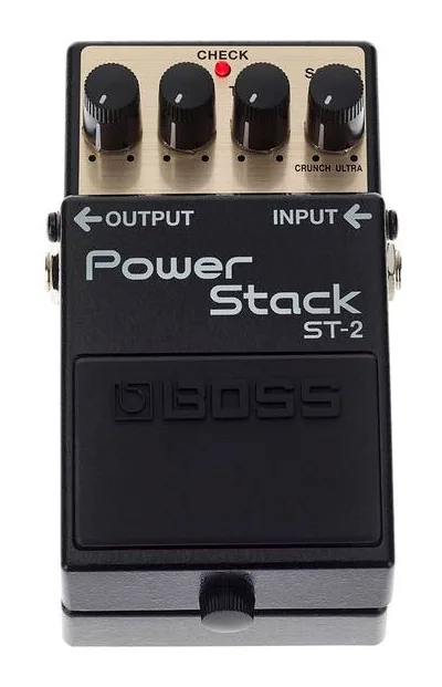Boss ST-2 Power Stack, footswitch in primo piano