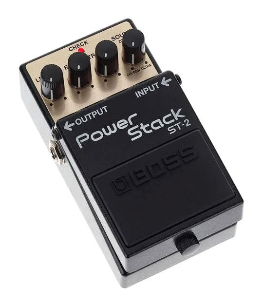 Boss ST-2 Power Stack, footswitch in primo piano