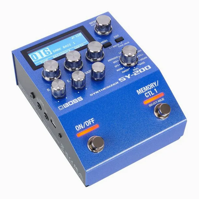 Boss SY-200 Guitar Synthesizer, ingressi e uscite laterali
