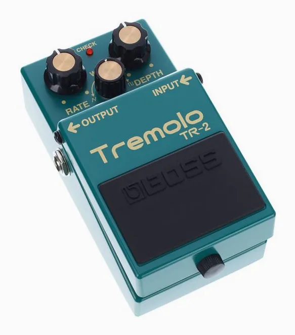 Boss TR-2, connettori sul retro dell'unita