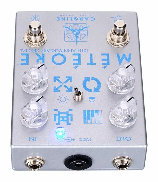 Caroline Guitar Company Météore Lo-Fi Reverb 10th Anni, ingressi e uscite laterali