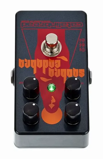 Catalinbread Sabbra Cadabra, connettori sul retro dell'unita