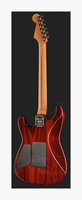 Charvel Custom Shop USA San Dimas BT, corpo e verniciatura in primo piano