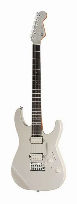 Charvel Pro Mod Plus DK24 CLSTL SLK inquadrato di fronte su sfondo neutro