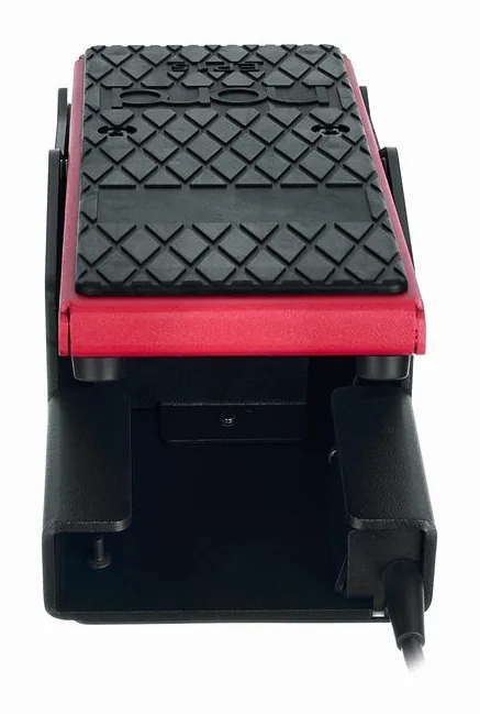 Clavia Nord EP-15, ingressi e uscite laterali