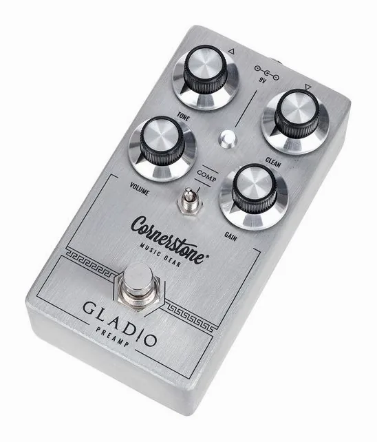 Cornerstone Gladio SC Single Preamp inquadrato di fronte su sfondo neutro