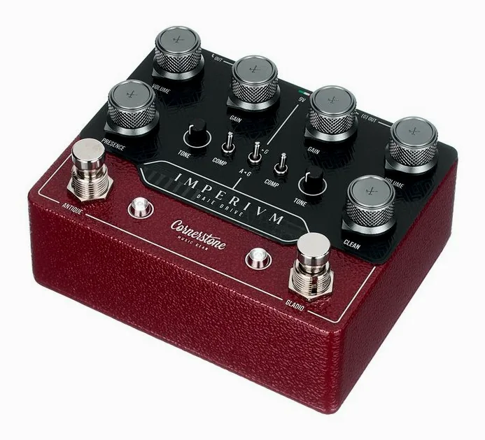 Cornerstone Imperium V2 Dual Overdrive fotografato frontalmente