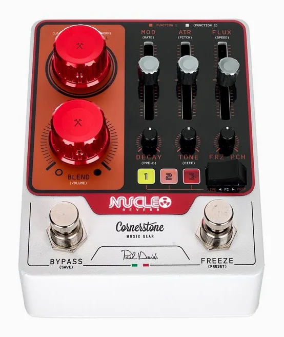 Cornerstone Nucleo Stereo Reverb, grafica del pannello superiore