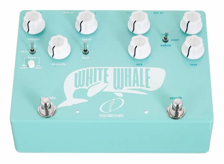 Crazy Tube Circuits White Whale V2, led e interruttore a pedale