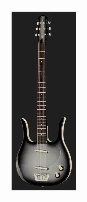 Danelectro 58 Longhorn Baritone BB, corpo e verniciatura in primo piano