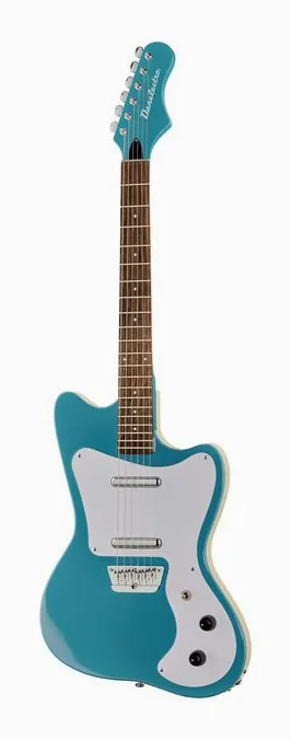 Danelectro 67 Aqua in primo piano frontale