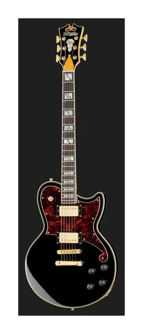 DAngelico Deluxe Atlantic Solid Black, corpo e verniciatura in primo piano