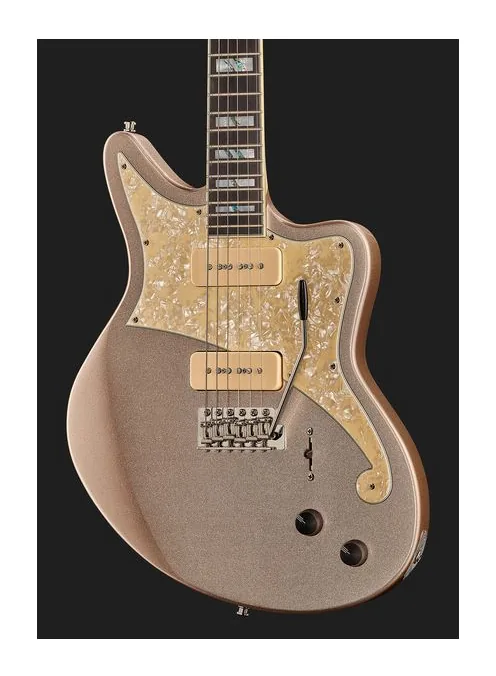 DAngelico Deluxe Bedford DG, corpo e verniciatura in primo piano