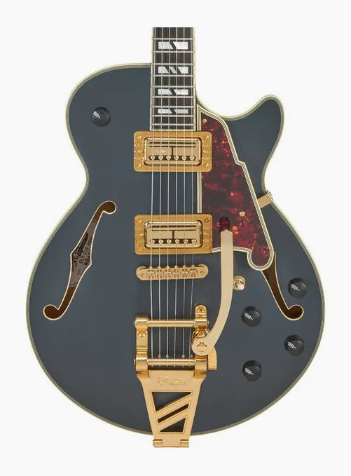 DAngelico Deluxe Bobby Weir 3 MS, curve del body viste dall'alto