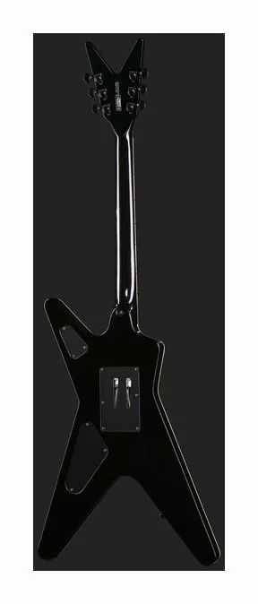 Dean Guitars ML 79 Fld Flame Top Duncan TBZ, corpo e verniciatura in primo piano