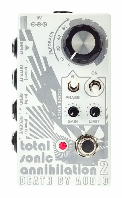 Death by Audio Total Sonic Annihilation 2, ingressi e uscite laterali