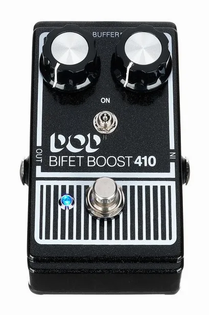 Digitech DOD Bifet Boost 410, footswitch in primo piano